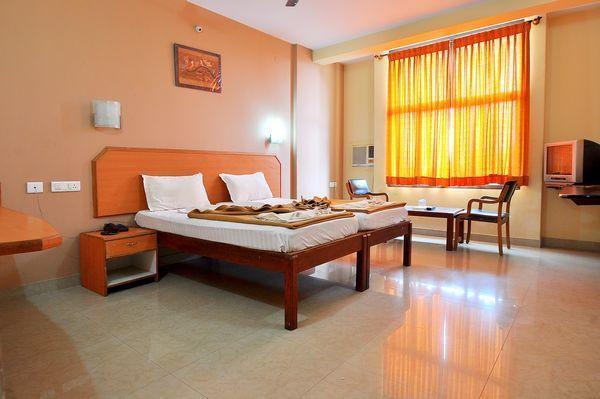 Sreeya Comforts Mysore Ngoại thất bức ảnh