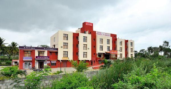 Sreeya Comforts Mysore Ngoại thất bức ảnh